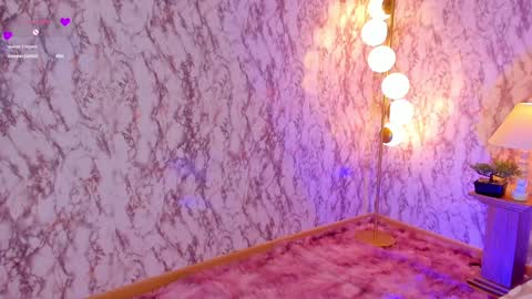 Casey Pierce  New Account online show from February 4, 12:33 pm