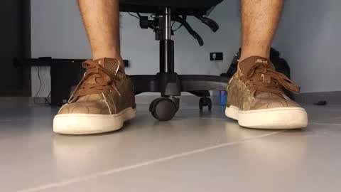 Snapshot of cash_master777 chatting on December 15, 11:53 pm cash_master777 online show from December 15, 11:53 pm