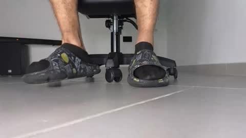 Snapshot of cash_master777 chatting on December 17, 4:24 pm cash_master777 online show from December 17, 4:24 pm