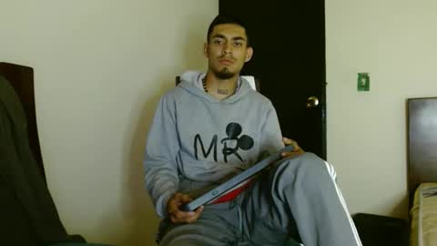 Snapshot of cash_master_san chatting on September 10, 8:31 pm Cash Master San online show from September 10, 8:31 pm