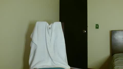 Snapshot of cash_master_san chatting on September 24, 3:26 pm Cash Master San online show from September 24, 3:26 pm