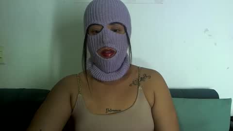 Snapshot of cashgoddess4 chatting on January 14, 4:18 am cashgoddess4 online show from January 14, 4:18 am