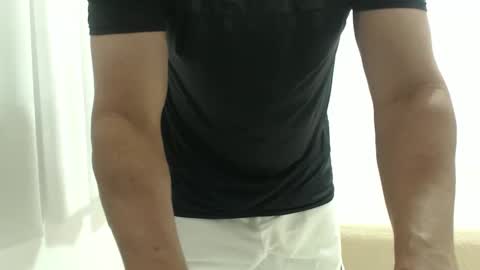 cashmastermuscle77 online show from October 13, 10:04 am