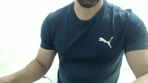 cashmastermuscle77 online show from November 25, 1:27 am