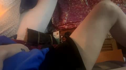 Snapshot of casidy1 chatting on November 14, 8:18 pm casidy1 online show from November 14, 8:18 pm