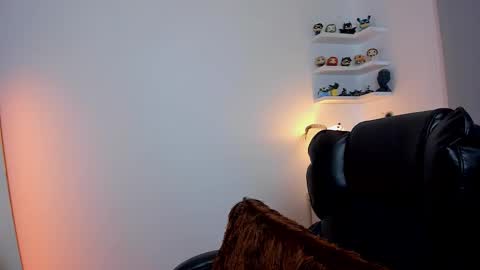 Cassie online show from November 9, 1:53 pm