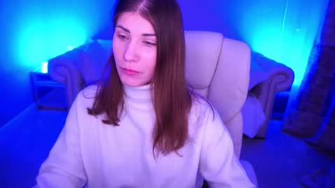 Lena online show from December 3, 7:27 am