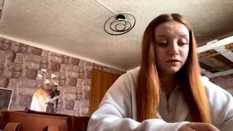 Snapshot of cassandrakolehmainen chatting on February 27, 7:19 am Scarlett online show from February 27, 7:19 am