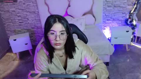 Snapshot of casse_tay chatting on January 15, 3:11 am casse_tay online show from January 15, 3:11 am