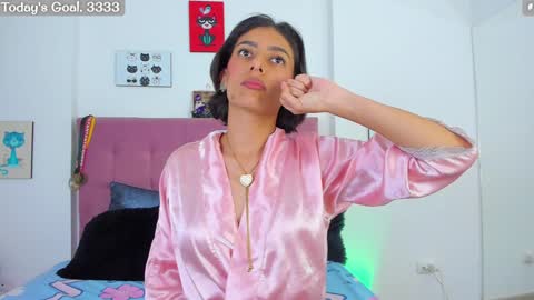 Snapshot of casseydagger chatting on December 2, 5:26 am CASSEY online show from December 2, 5:26 am