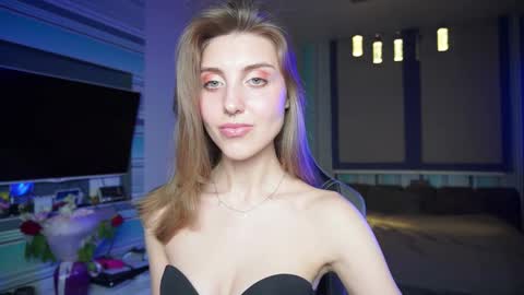 Snapshot of cassiablade1 chatting on September 14, 7:35 pm Seductress Cassia FINDOM AND SADISM NO NUDE online show from September 14, 7:35 pm