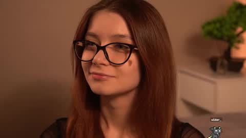 Snapshot of cassie130505 chatting on February 27, 4:29 pm Cassie online show from February 27, 4:29 pm