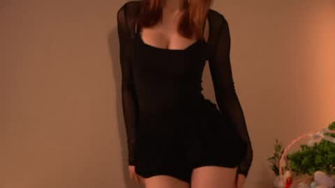 Cassie online show from April 7, 5:02 pm