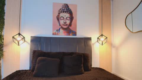 cassie_bloom online show from December 4, 8:06 pm