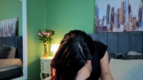 cassie_bloom online show from April 3, 8:45 am