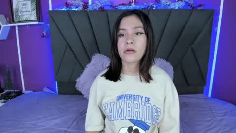 Snapshot of cassie_jones1 chatting on January 25, 9:47 am Cassie Jones online show from January 25, 9:47 am