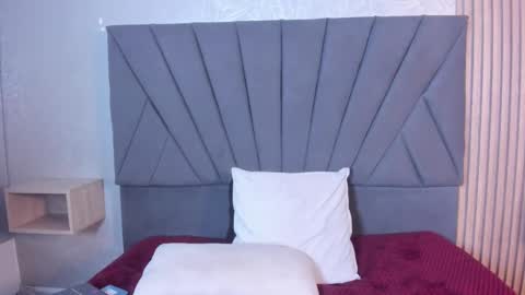 Snapshot of cassie_jones1 chatting on March 2, 4:47 am Cassie Jones online show from March 2, 4:47 am