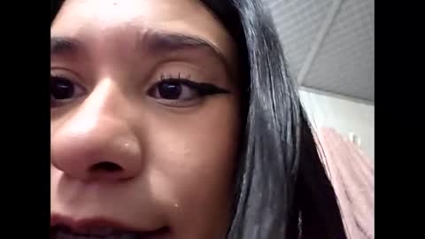 Snapshot of cassie_jones1 chatting on March 2, 5:08 am Cassie Jones online show from March 2, 5:08 am