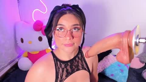Bela igzaii9r online show from May 15, 11:34 pm