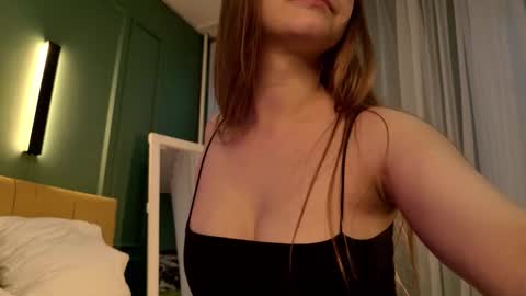 assie online show from November 6, 12:39 pm