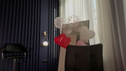 assie online show from February 15, 12:36 pm