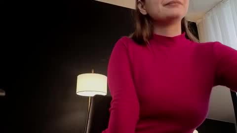 assie online show from February 20, 1:00 pm