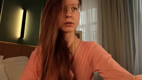 assie online show from February 27, 12:27 pm