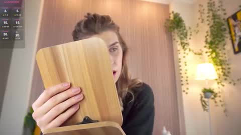 Im Cassie3 online show from February 21, 8:04 am