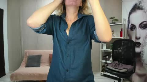 CassieJonas online show from April 8, 3:17 am