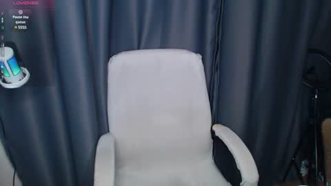 Cassie online show from February 20, 3:41 pm