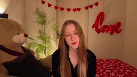 Casey online show from February 12, 9:43 pm