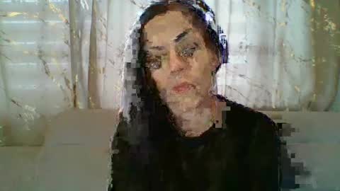 Snapshot of cassiexqueen chatting on February 14, 8:22 am Cassie online show from February 14, 8:22 am