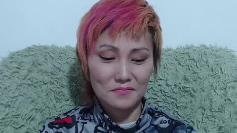 Snapshot of cassiopeia2025 chatting on March 3, 10:52 pm cassiopeia2025 online show from March 3, 10:52 pm