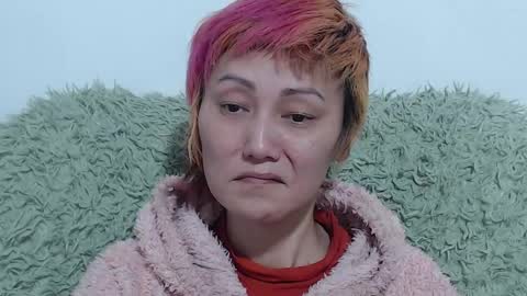 Snapshot of cassiopeia2025 chatting on March 5, 12:49 am cassiopeia2025 online show from March 5, 12:49 am