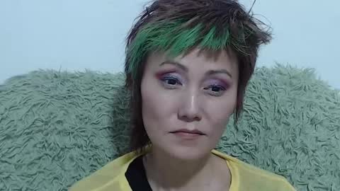 Snapshot of cassiopeia2025 chatting on March 10, 3:56 am cassiopeia2025 online show from March 10, 3:56 am