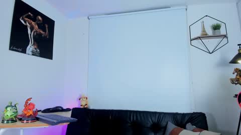 Matheo Brown online show from January 22, 11:43 pm