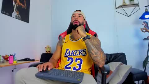 Matheo Brown online show from February 13, 12:54 pm