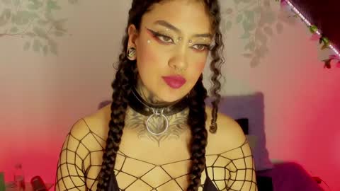 Cata green model independient online show from January 25, 12:48 am