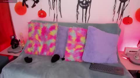 Cata green model independient online show from October 6, 7:44 pm