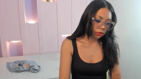 Snapshot of catagreen chatting on November 15, 8:27 pm catagreen online show from November 15, 8:27 pm