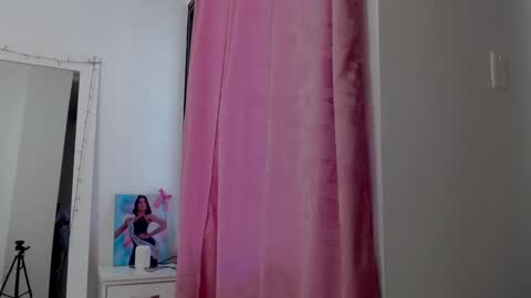 catalaia_stomm online show from January 18, 12:47 pm