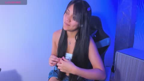 Snapshot of catalehia_milk chatting on October 10, 9:25 pm C A T A L E H I A online show from October 10, 9:25 pm
