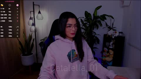 MACARENA online show from December 7, 1:47 am