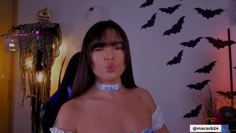 MACARENA online show from October 14, 8:53 pm