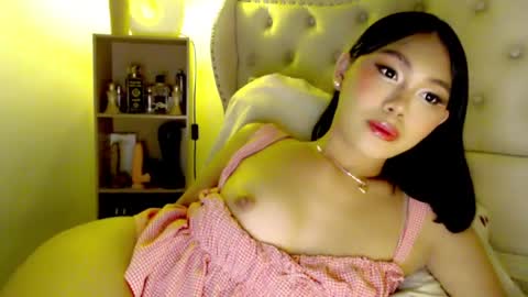 CatalenaX online show from May 21, 4:58 pm