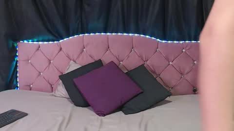 Snapshot of cataleya_divine chatting on February 11, 11:59 am Cata Prins online show from February 11, 11:59 am