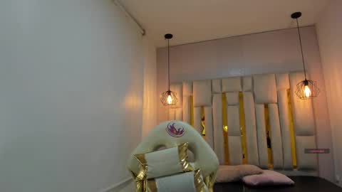 Cataleya online show from October 30, 11:00 am