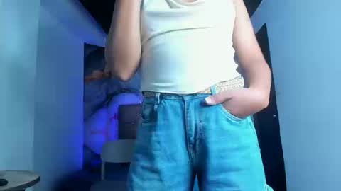 cataleyamoon_ online show from March 11, 8:59 pm