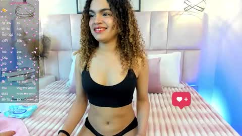 Snapshot of catalina__rosse chatting on December 16, 8:14 pm Catalina online show from December 16, 8:14 pm