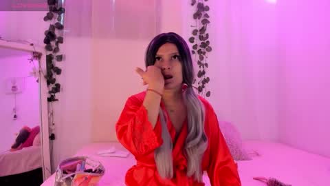 Cata y Roger online show from November 9, 3:10 pm